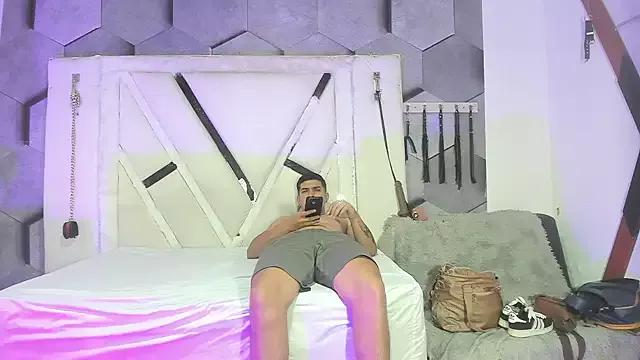 salome_mio from StripChat is Freechat