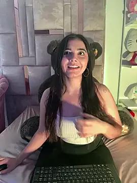 salomecute21 from StripChat is Freechat