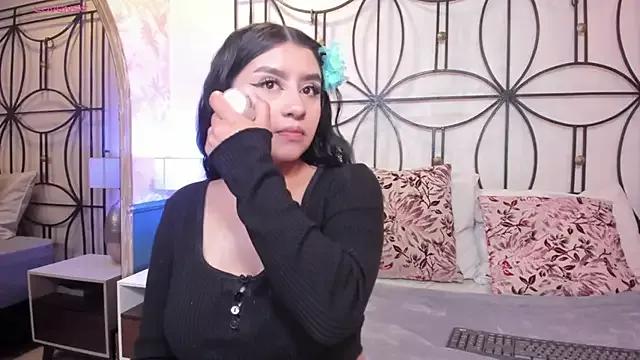 Sam_collinss_ from StripChat is Freechat