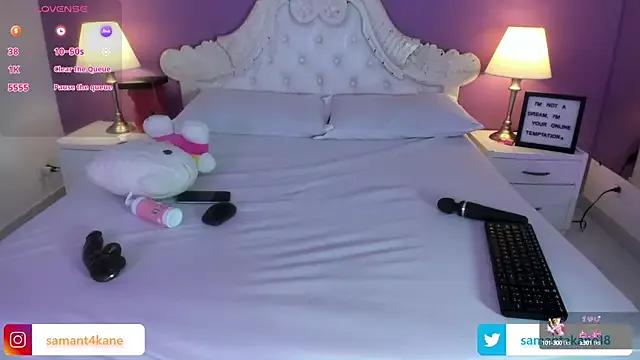 Check-out your craziest wishes with our pick of gaming cams models, featuring big knockers, round tails and tight twats.