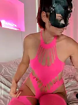 Check-out your craziest wishes with our pick of gaming cams models, featuring big knockers, round tails and tight twats.
