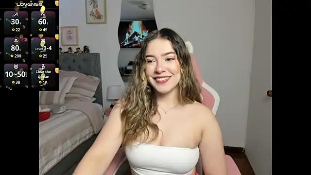Check-out your craziest wishes with our pick of gaming cams models, featuring big knockers, round tails and tight twats.