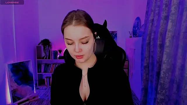 Check-out your craziest wishes with our pick of gaming cams models, featuring big knockers, round tails and tight twats.