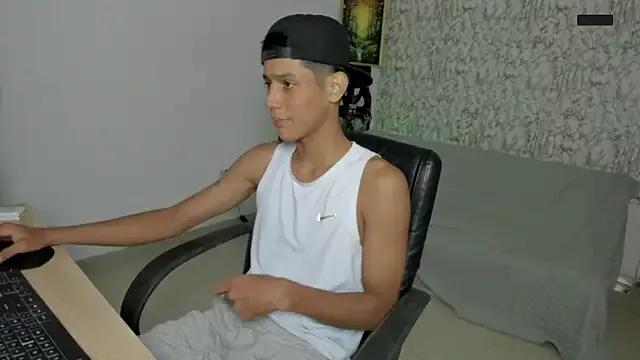 santos_desire from StripChat is Freechat