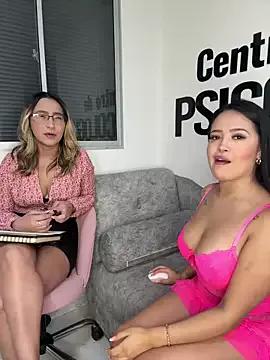 Check-out your craziest wishes with our pick of gaming cams models, featuring big knockers, round tails and tight twats.