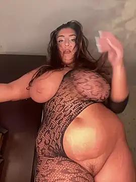Check-out your craziest wishes with our pick of gaming cams models, featuring big knockers, round tails and tight twats.