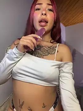 Check-out your craziest wishes with our pick of gaming cams models, featuring big knockers, round tails and tight twats.