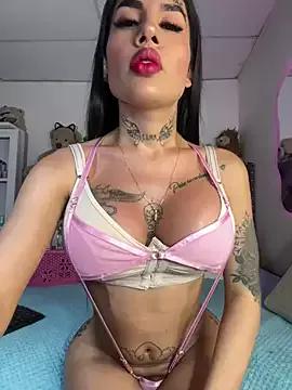 Check-out your craziest wishes with our pick of gaming cams models, featuring big knockers, round tails and tight twats.