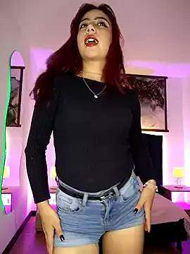 sarah_lark_ from StripChat is Freechat