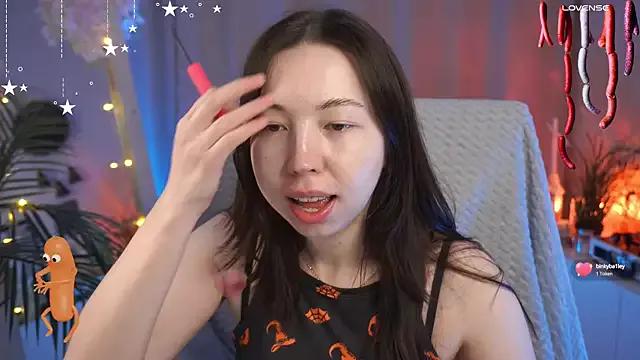 Sarah_Son from StripChat is Freechat
