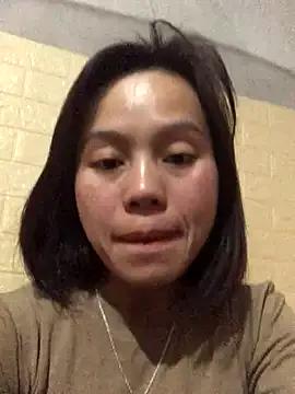 Sarahkiu from StripChat is Freechat