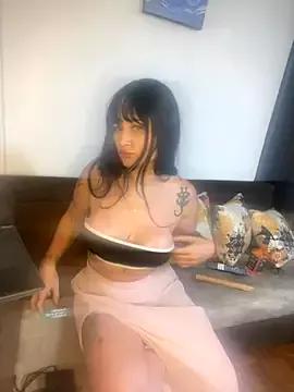 saraycat_ from StripChat is Freechat