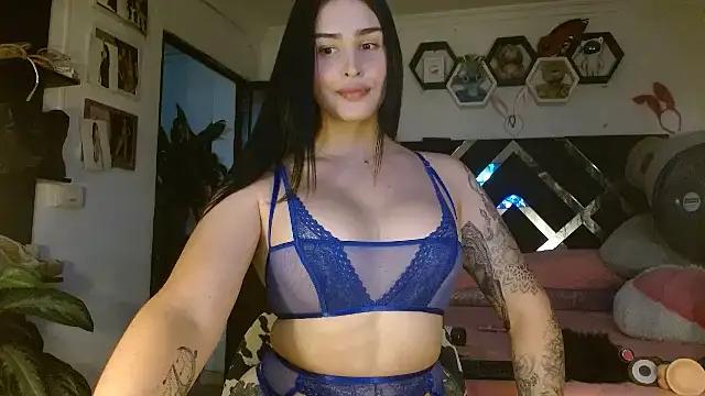Check-out your craziest wishes with our pick of gaming cams models, featuring big knockers, round tails and tight twats.