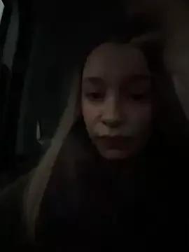 SashaCatt from StripChat is Freechat