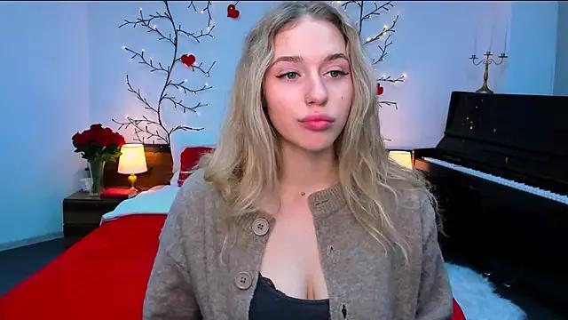 sassy_cutie from StripChat is Freechat