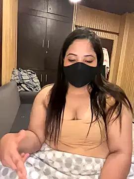 Sassy_Inaya from StripChat is Freechat