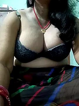 Savita_bhabhii from StripChat is Freechat
