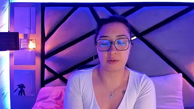 Check-out your craziest wishes with our pick of gaming cams models, featuring big knockers, round tails and tight twats.