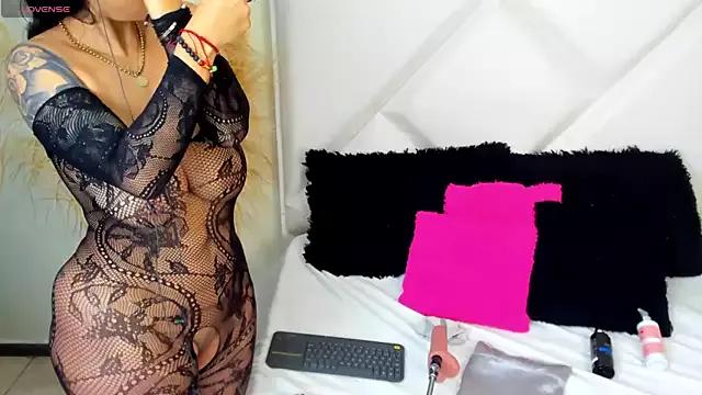 ScarlethNatasha from StripChat is Freechat
