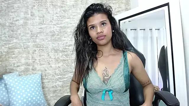 Check-out your craziest wishes with our pick of gaming cams models, featuring big knockers, round tails and tight twats.
