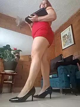 Check-out your craziest wishes with our pick of gaming cams models, featuring big knockers, round tails and tight twats.