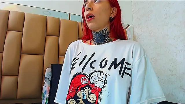 Check-out your craziest wishes with our pick of gaming cams models, featuring big knockers, round tails and tight twats.