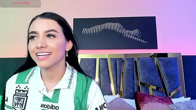 Check-out your craziest wishes with our pick of gaming cams models, featuring big knockers, round tails and tight twats.