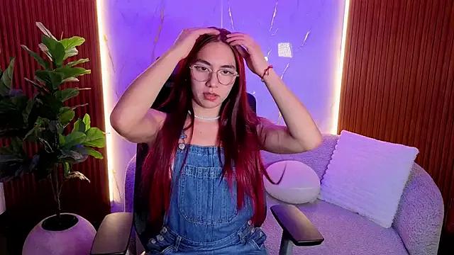 Check-out your craziest wishes with our pick of gaming cams models, featuring big knockers, round tails and tight twats.