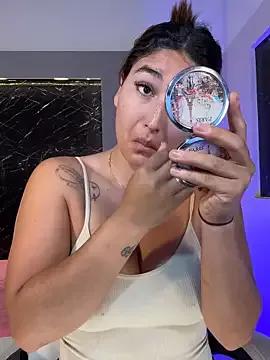 Check-out your craziest wishes with our pick of gaming cams models, featuring big knockers, round tails and tight twats.