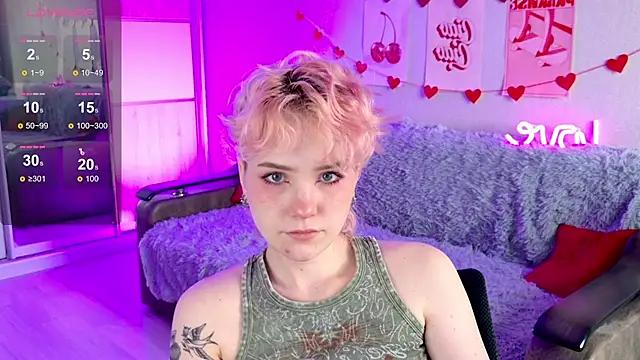 School_Love from StripChat is Freechat