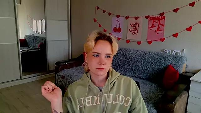 School_Love from StripChat is Freechat