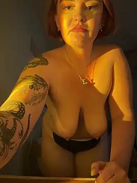 Check-out your craziest wishes with our pick of gaming cams models, featuring big knockers, round tails and tight twats.
