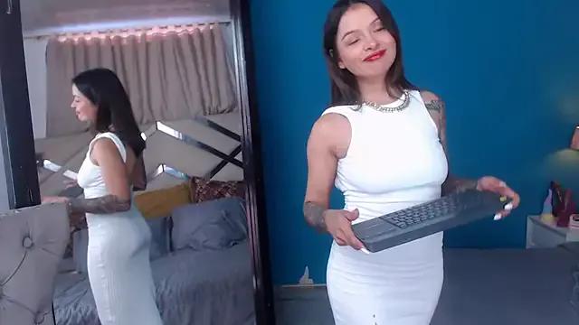 Selena_G69 from StripChat is Freechat