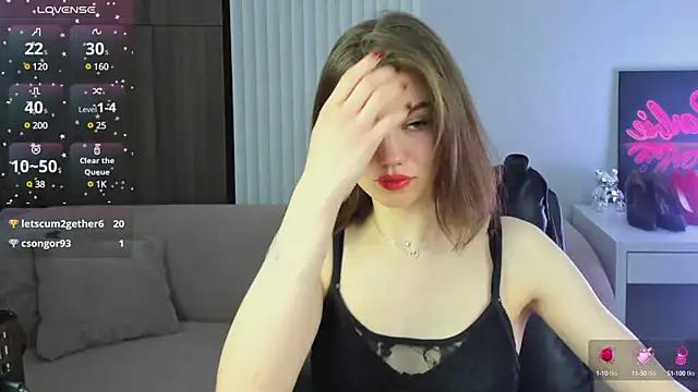 Check-out your craziest wishes with our pick of gaming cams models, featuring big knockers, round tails and tight twats.