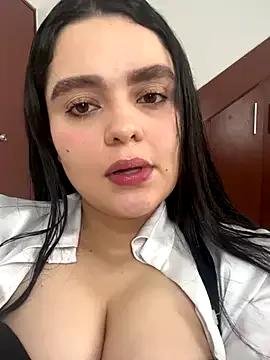 Selena_Roa from StripChat is Freechat