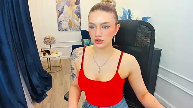 SelenaeMoore from StripChat is Freechat