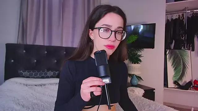 Semily_Super from StripChat is Freechat