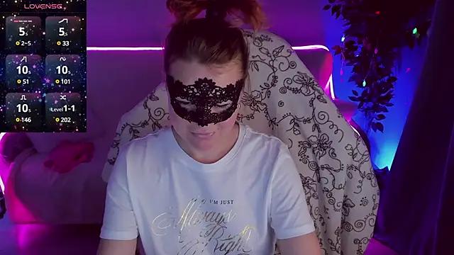 Check-out your craziest wishes with our pick of gaming cams models, featuring big knockers, round tails and tight twats.