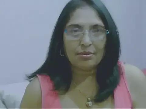 sexy69hotmum from StripChat is Freechat