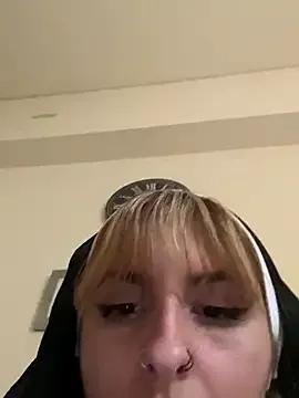 Sexy_Bulgarian_woman from StripChat is Freechat