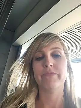 Sexybiene969 from StripChat is Freechat