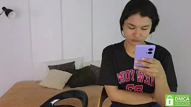 Check-out your craziest wishes with our pick of gaming cams models, featuring big knockers, round tails and tight twats.