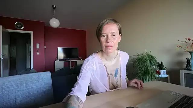 SexyExclusiveflower from StripChat is Freechat