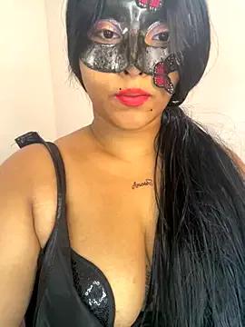 Sexysilva24 from StripChat is Freechat