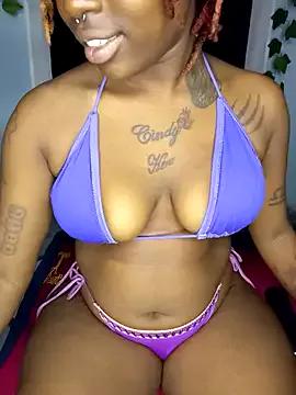 Check-out your craziest wishes with our pick of gaming cams models, featuring big knockers, round tails and tight twats.