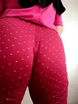 Check-out your craziest wishes with our pick of gaming cams models, featuring big knockers, round tails and tight twats.
