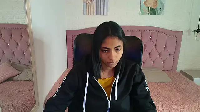 shaneelle from StripChat is Freechat