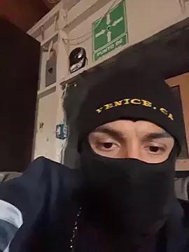 Shankortiz from StripChat is Freechat