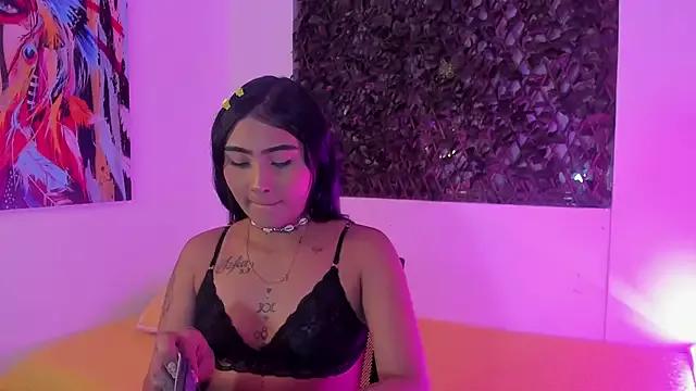 SharlotteGarcia from StripChat is Freechat