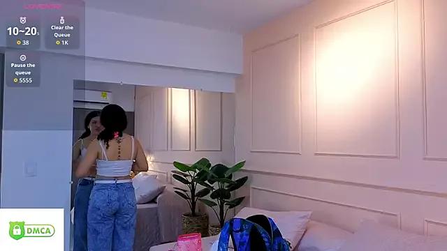 Check-out your craziest wishes with our pick of gaming cams models, featuring big knockers, round tails and tight twats.